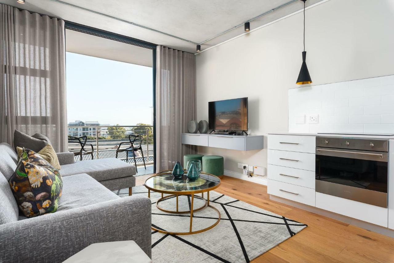 The Docklands Luxury Serviced Apartments Cape Town Exterior photo