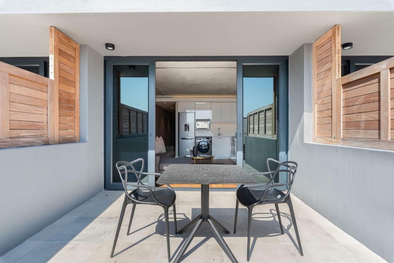 The Docklands Luxury Serviced Apartments Cape Town Exterior photo